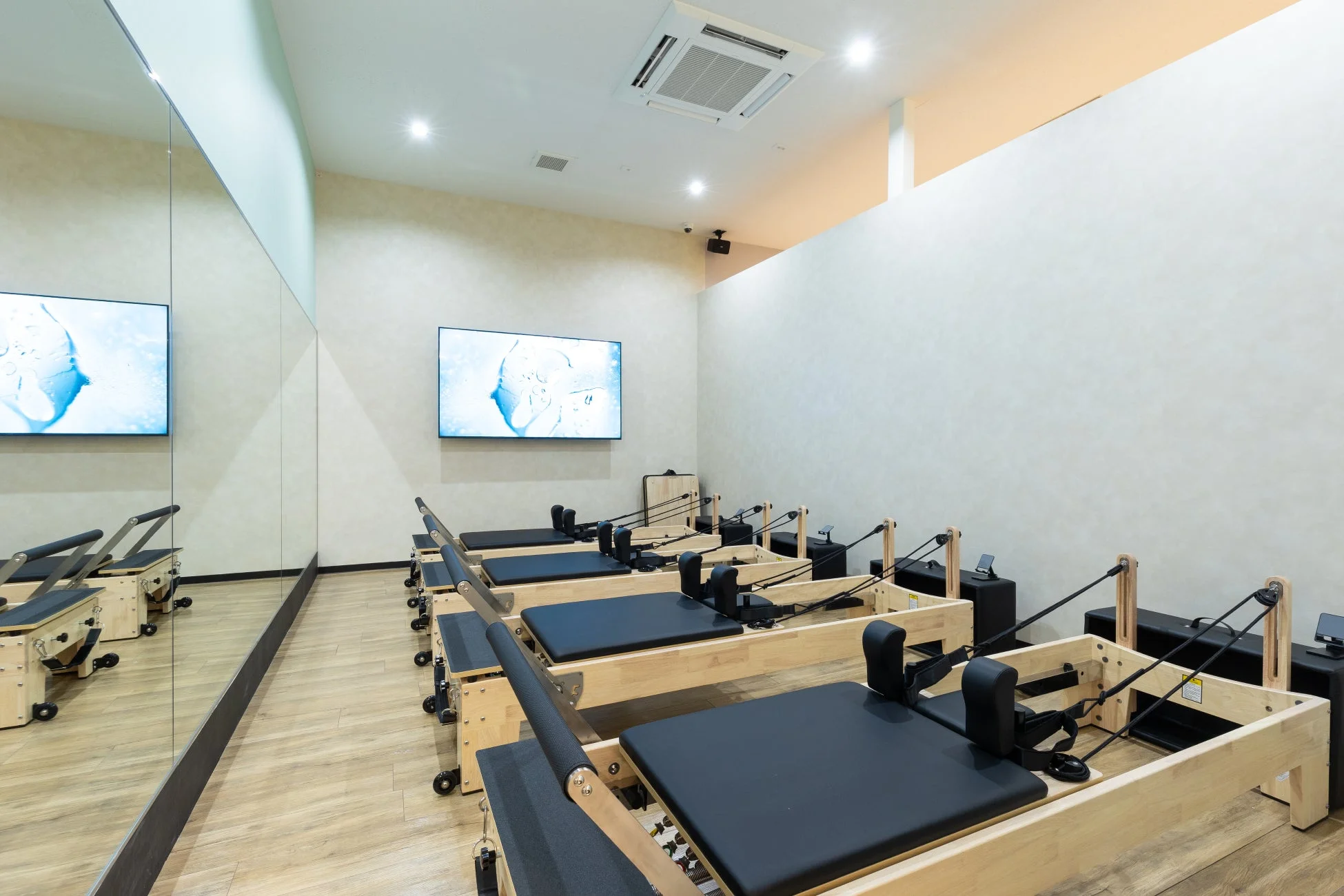FIT-PILATES マシンピラティススタジオ