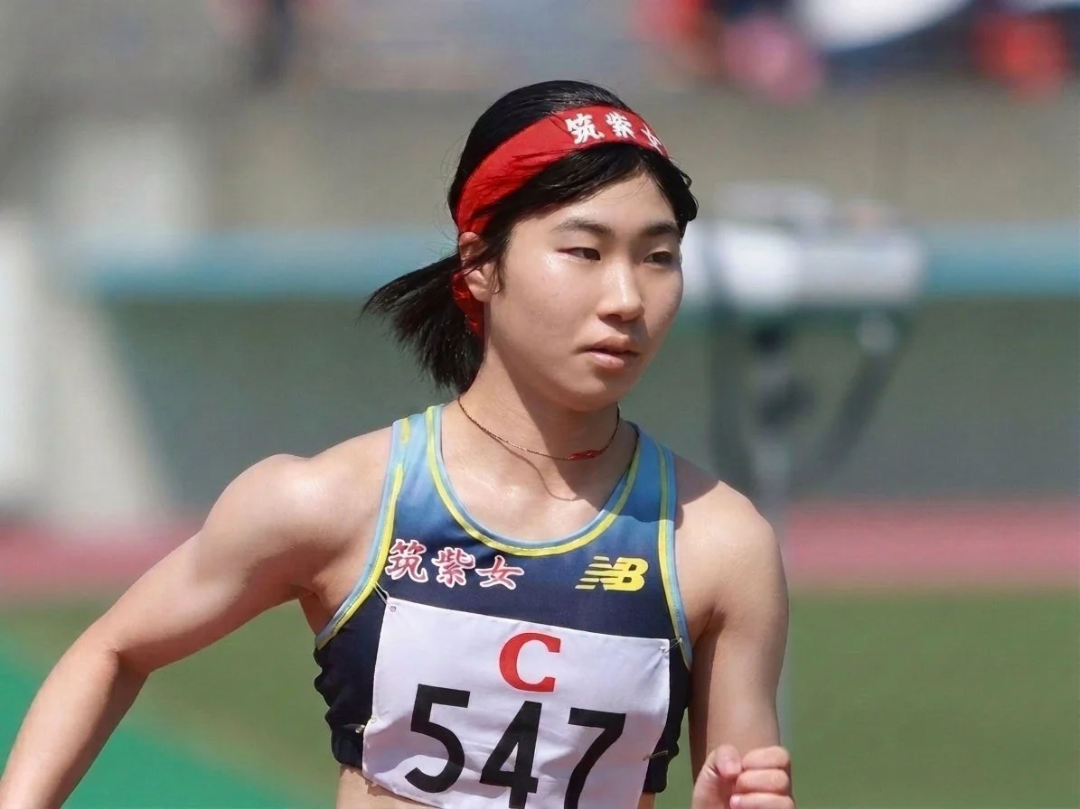 走る井選手