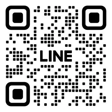 LINEのQRコードが中央に「LINE」の文字とともに表示されています。LINEアプリでスキャンすることで、友達追加や特定のアカウントへのアクセスが可能です。