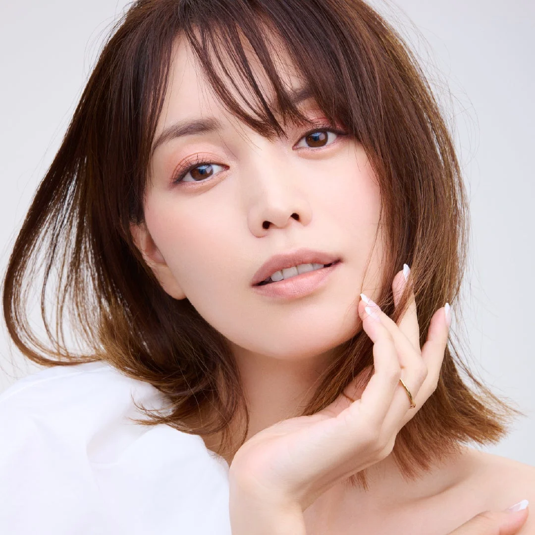 蛯原 友里さん